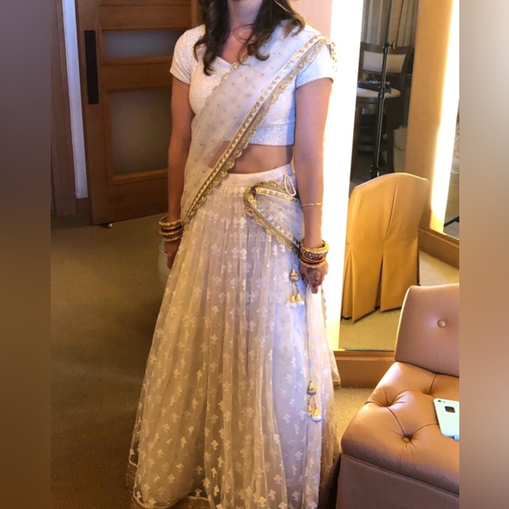 White and Gold Lengha